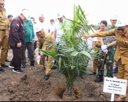 Pemkab Muba MoU Bersama PT GPI Fasilitasi Kebun Sawit Warga di Muba