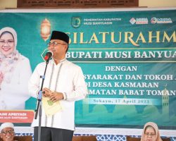 Datangi Desa Kasmaran, Pj Bupati Apriyadi Disambut Antusias Warga