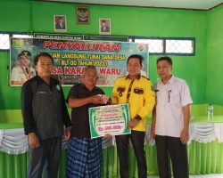 Desa Karang Waru Bagikan BLT Bulan Oktober, November, dan Desember