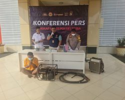 Satreskrim Polres Muba bersama Polsek Keluang Amankan Pemilik penyulingan Minyak Illegal Refinery Yang Terbakar
