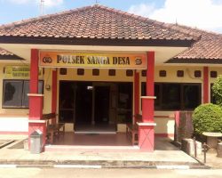 Diduga Kapolsek Sanga Desa Alergi Terhadap Wartawan, Dikonfirmasi Hanya Membaca