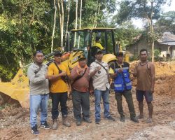 Belum Sampai 24 Jam, Pj Bupati Apriyadi Respon Laporan Kades Sialang Agung