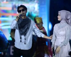 Pukau Ribuan Masyarakat Muba Trisuka dan Nabila Bawa 10 Lagu Dalam Pembukaan MTQ XXX
