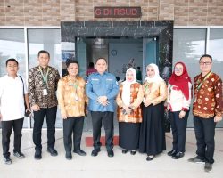 Kunjungi RSUD BayLen, Pj Bupati Sandi Cek Pelayanan, Sarana dan Prasarana