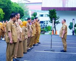 Pj Bupati Sandi Pimpin Apel Rutin Senin di Setda Muba