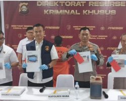 Polda Sumsel Ringkus Pelaku Penyebab Insiden Kebakaran Sumur Ilegal Desa Sungai Parung Kecamatan Sungai Lilin