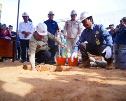 Menteri Koperasi dan UKM bersama Pj Bupati Sandi Fahlepi Groundbreaking Pembangunan Pabrik Minyak Merah