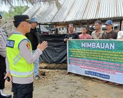 Sambangi Areal PT Hindoli, Kapolsek Keluang Berikan Himbauan Bongkar Mandiri Illegal Drilling Dan Illegal Refinery