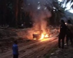 Kemarin Sumur Minyak, Hari Ini Mobil Pengangkut Minyak Illegal Terbakar