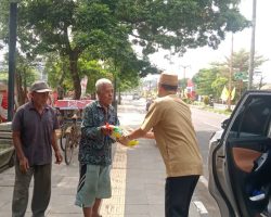 Jurnalis Kembali Menunjukan Kepedulian Sosial, PJS Muba Berbagi Sembako Kepada Warga Kurang Mampu