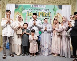 Disambut Senyum dan Jabat Tangan, Open House Lebaran Bupati Muba Penuh Keakraban