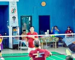Bupati Toha Tohet Buka Turnamen Badminton Babat Toman, Aksi Lincah di Usia 62 Tahun Curi Perhatian