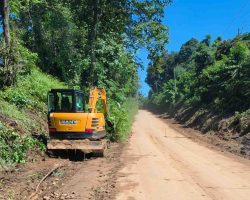 “Tariman” Sosok yang Peduli Masyarakat, Kerahkan Alat Berat Pribadi Lakukan Tebas Bayang di Jalan Desa Keban I