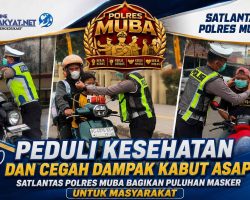 Peduli Kesehatan dan Cegah Dampak Kabut Asap, Satlantas Polres Muba Bagikan Puluhan Masker untuk Masyarakat